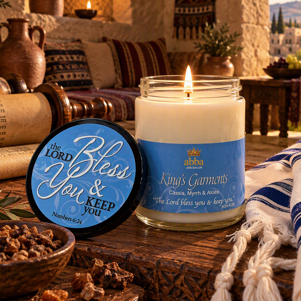 KING'S GARMENTS SCRIPTURE JAR CANDLE